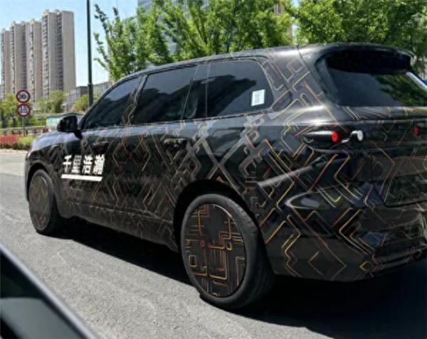 吉利银河大六座SUV定名“M9” 网友疑惑:为何不叫星舰9