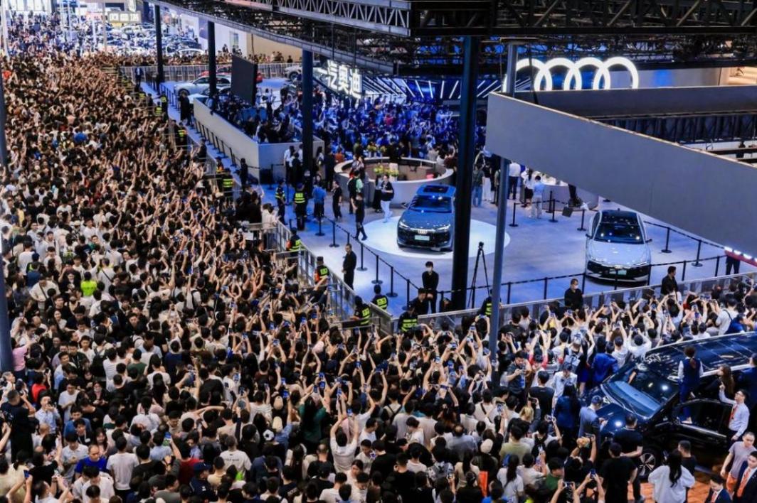 一汽奥迪Q6L e-tron预售让百年奥迪,破与立并行
