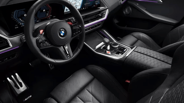 潮流“单品”BMW XM by KITH