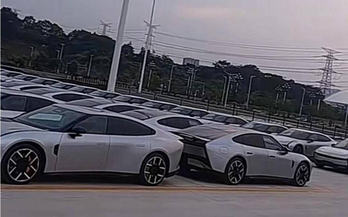 全新一代小鹏P7实车曝光!下半年上市,能重现老P7辉煌?